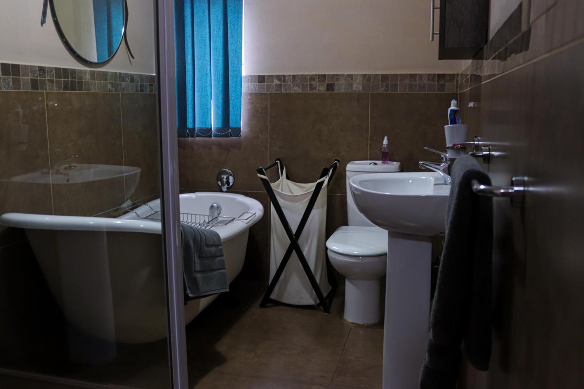 Blue Sparrow Guest House Middelburg  Ngoại thất bức ảnh