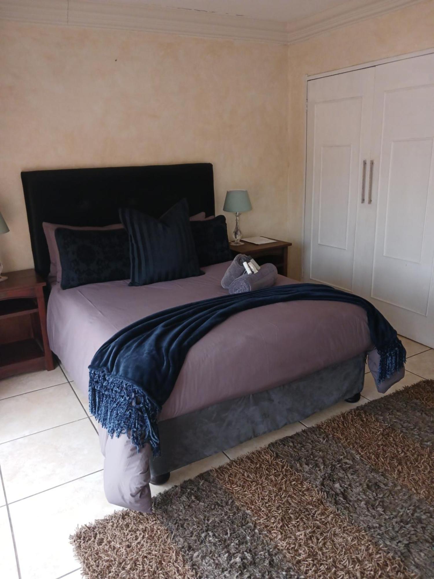 Blue Sparrow Guest House Middelburg  Ngoại thất bức ảnh